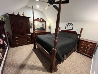 Traditional 5-piece queen bedroom suite