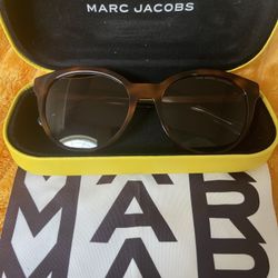 Authentic  Marc Jacobs Brown tortoise frame Sunglasses