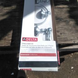 Delta 3 Piece Bath Kit
