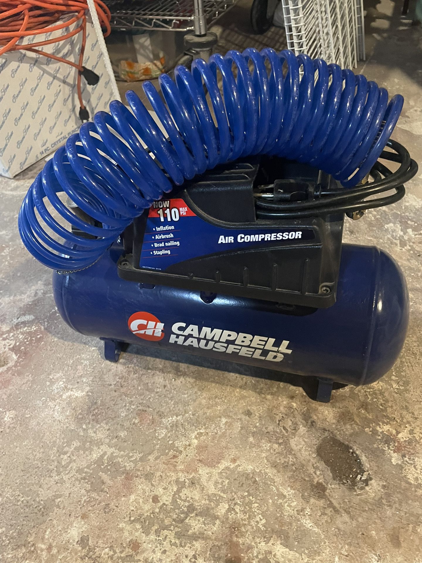 Campbell Hausfeld 3 gallon Air Compressor 