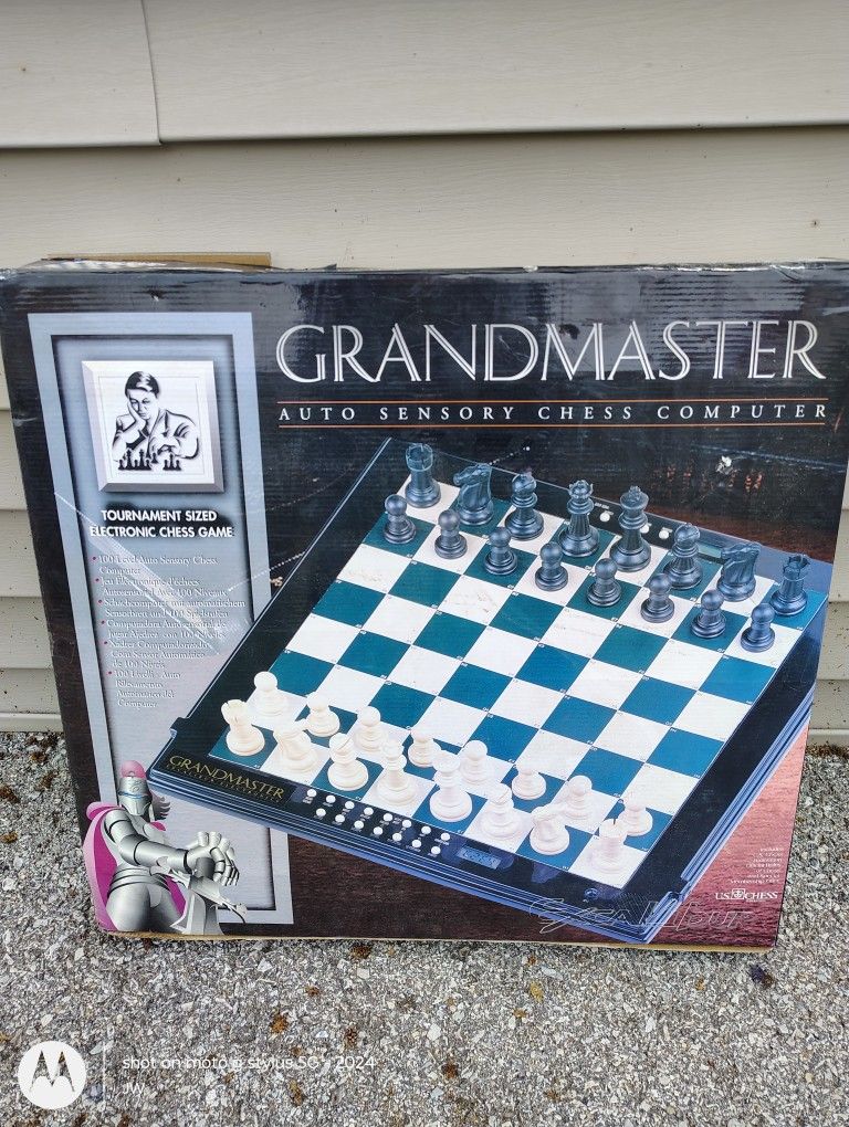 Tournament Size Chess Board