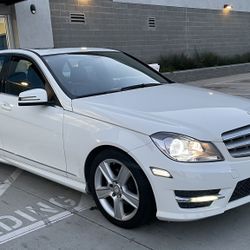 2011 Mercedes C300