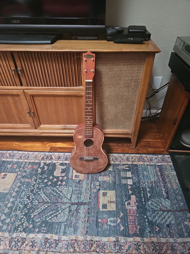 Mini Guitar
