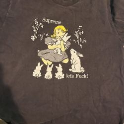 Supreme T-shirt