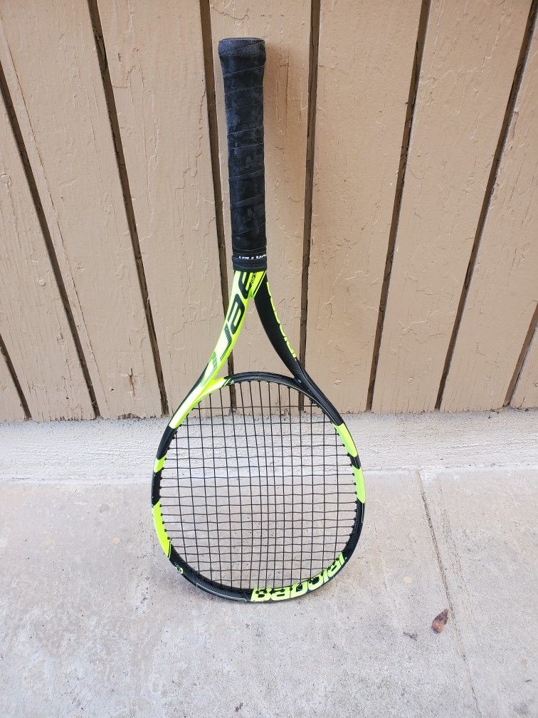 Babolat Pure Aero tennis racket 
