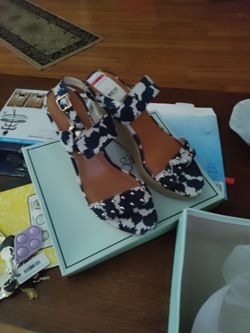 Woman Sz 11W MIA Sandals $20obo