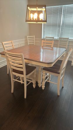 Dining room set