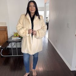 Dasco fur coat