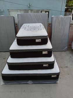 Full Size Mattress Pillow Top 12"    New Mattress in a plastic sealed.   We offer same day delivery