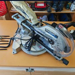 Delta Sliding Compound Miter Saw W/Laser 