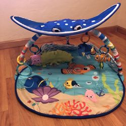 Disney Baby Mr. Ray Ocean Lights & Music Gym Baby Mat