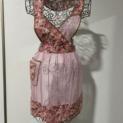 Womens cooking apron  brand  Vintage S/M 