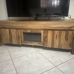 Solid Wood TV Console / Media Stand – Excellent Condition