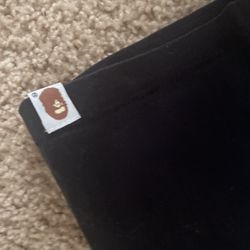 A bathing ape 