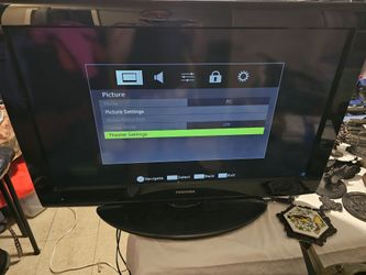 Toshiba 32inch tv make offer