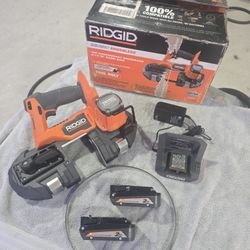 🔥$200 FIRM PRICE🔥RIDGID 18V SubCompact Brushless One-Handed Band Saw with 2 2.0Ah, Blade & Charger