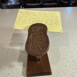 🦉 Vintage Hand-Carved Wooden Owl Recipe Card Holder / Stand