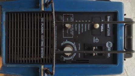 Miller Spectrum PLUS DC Plasma Cutting System.