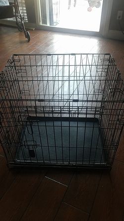24Lx18Wx21T dog crate