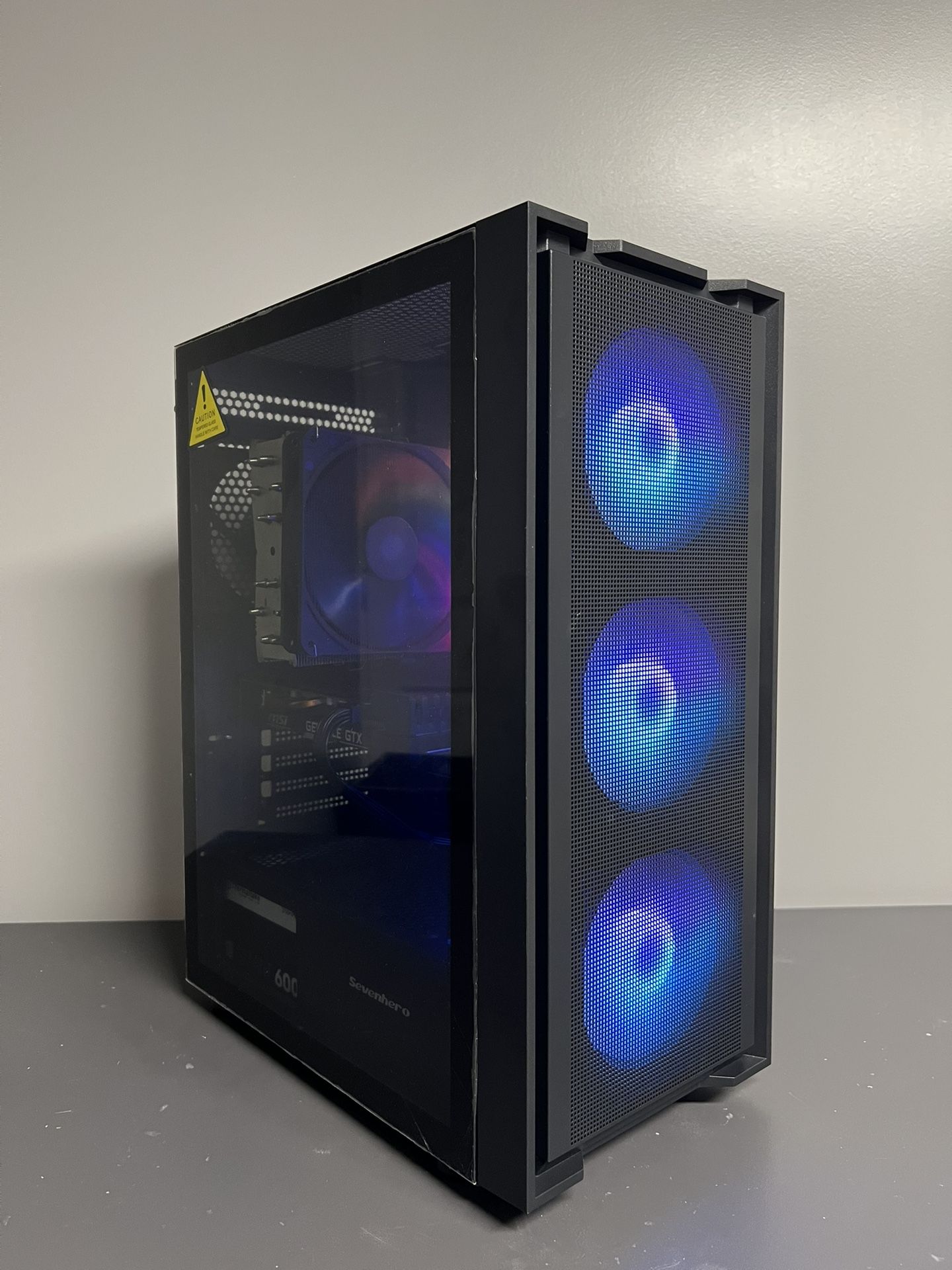 Gaming PC • I7 8700K • GTX 1660S • RAM 16 • SSD480GB • PSU 600W •MOBO Z370-P • WIN10 •