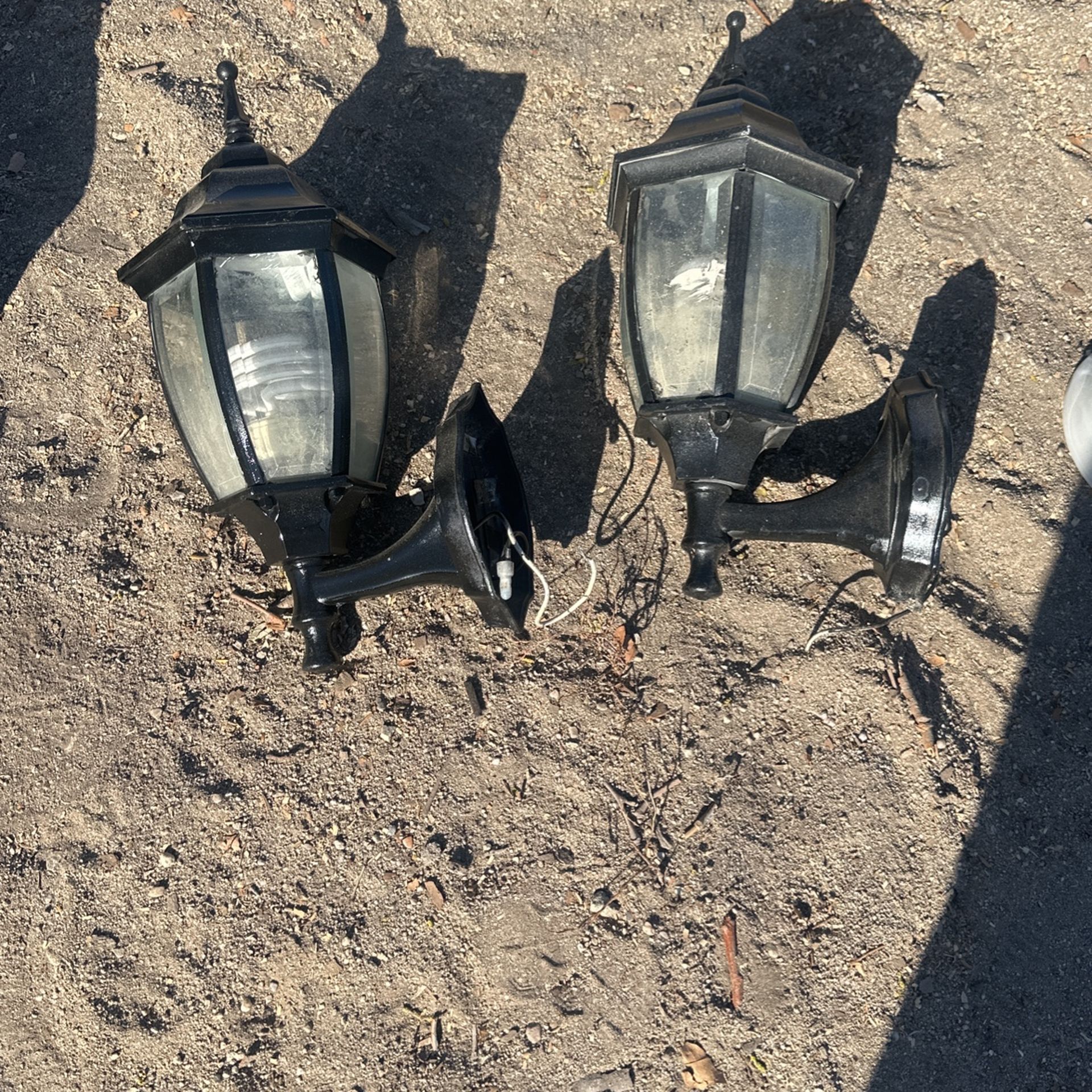 Outdoor Lamps