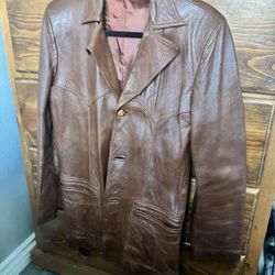Woman’s Vintage Leather Jacket 