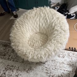 Boho Fuzzy Chair