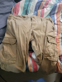 Beige pants 40×32