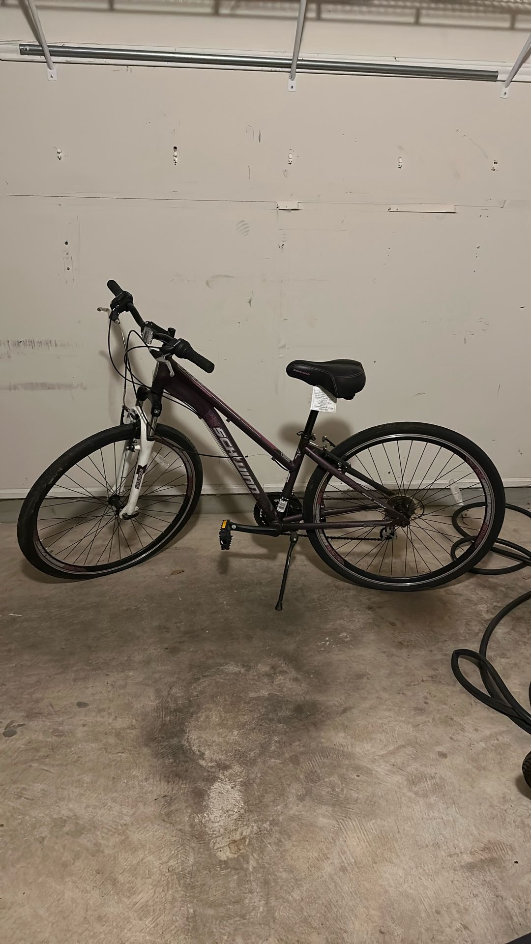 Road Bike SCHWINN GTX3