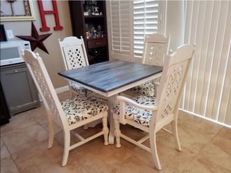 Kitchen Table and 4 chairs