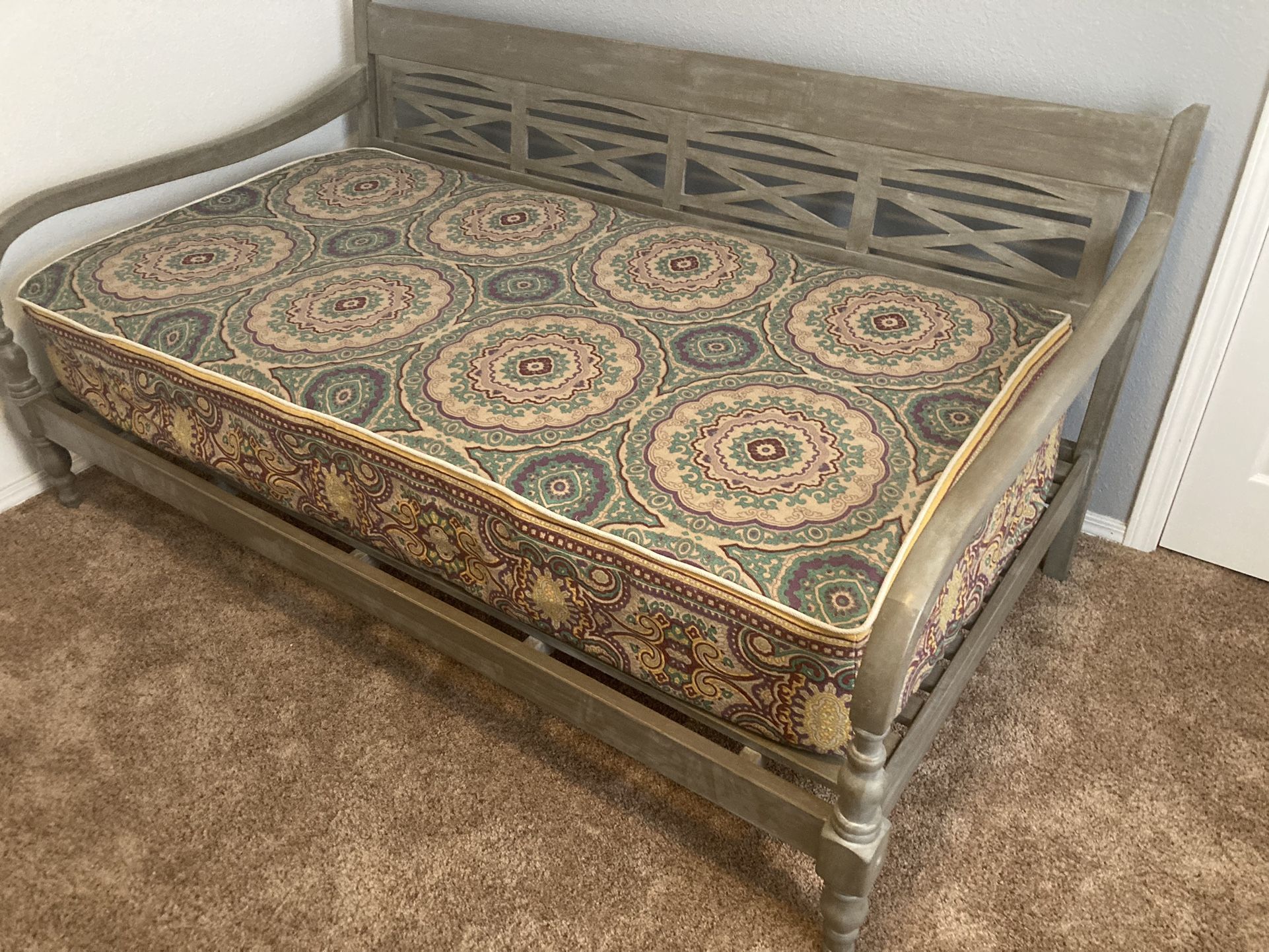 Daybed for Sale in Albuquerque, NM OfferUp
