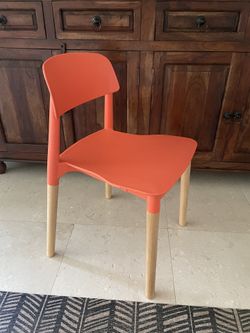 2 Dining Chairs