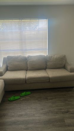 Sectional couch