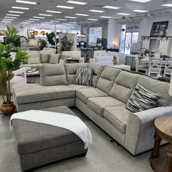 LEFT OR RIGHT FACING CORNER CHAISE 2 SECTIONAL,  (SOFA & LOVESEAT, DOBLE CHAISE!!)