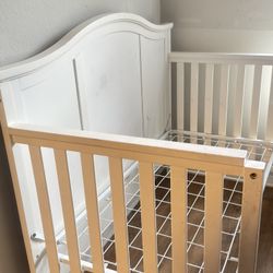 Baby Cot 