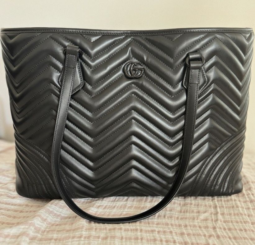 GUCCI GG MARMONT LARGE TOTE BAG
