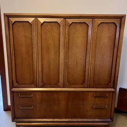 Incredible Mid Century Bedroom Set