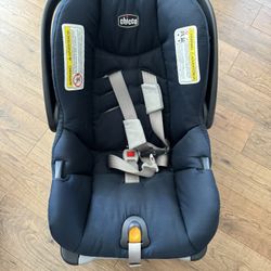 Keyfit 30 Car seat and 2 Bases