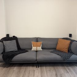 🔥MUST TO GO / 110” Modern Fabric Sofa, Gray
