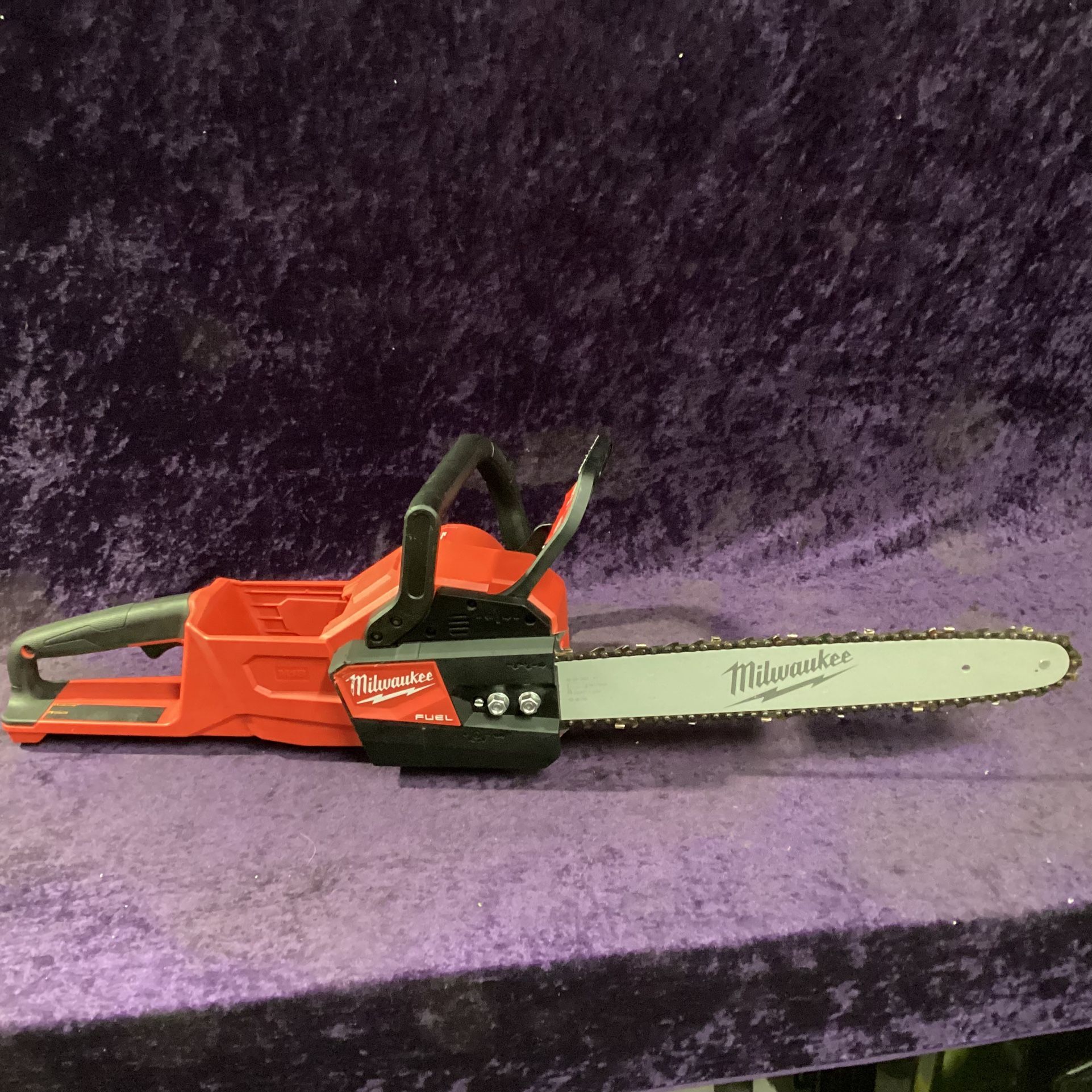 🧰🛠Milwaukee M18 FUEL 16” Brushless Chainsaw GREAT COND/NEEDS NEW CHAIN/NO COVER(Tool-Only)-$180!🧰🛠