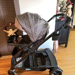 Graco  -Click Connect Double Stroller- Bassinet -Stand On The Back 