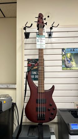 Peavey Electric Bass Guitar