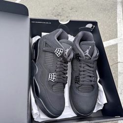 Jordan 4 Black Cat 2025 Size 9