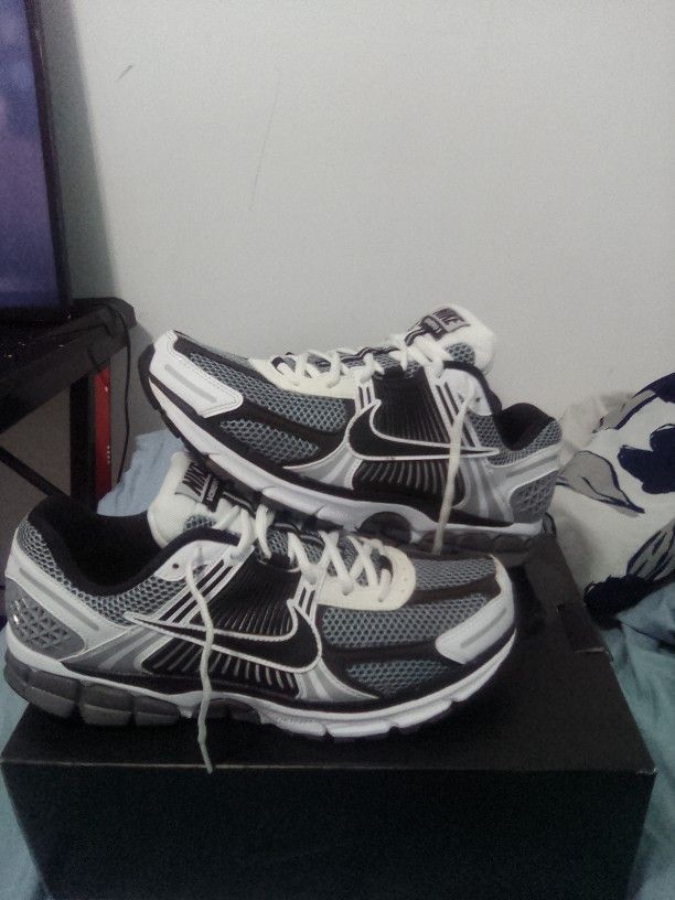 Nike Vomero Zoom