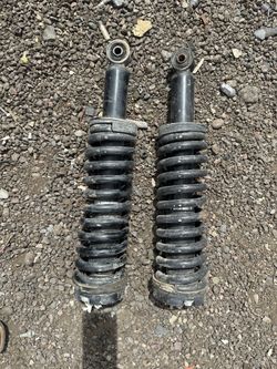 1(contact info removed) Toyota Tacoma PreRunner Front Struts