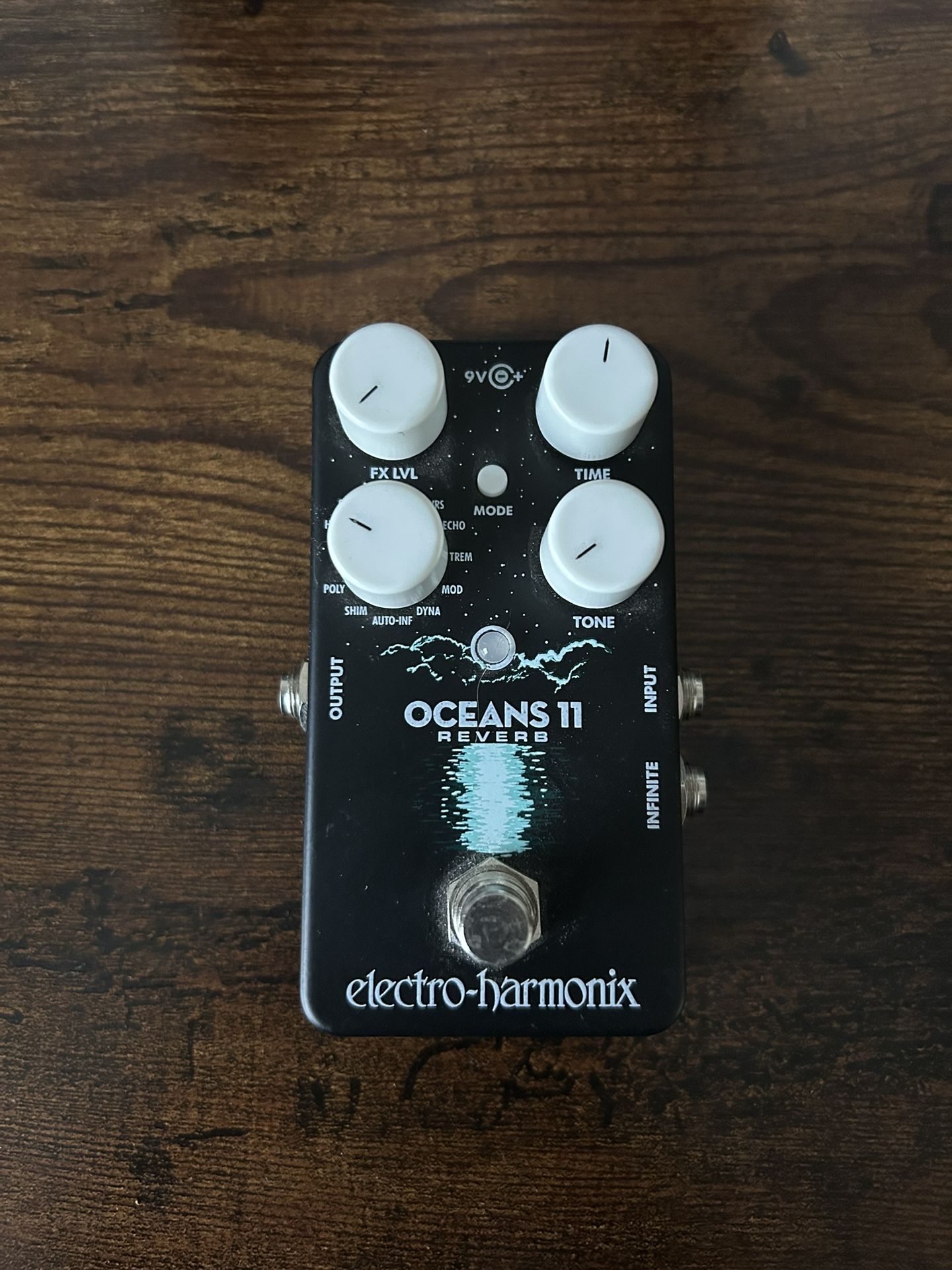 Oceans 11 Reverb Pedal