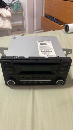 2014-2018 Nissan Sentra radio