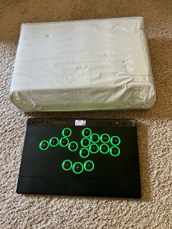 Brand new Sealed Haute 42  P1 wireless leverless Arcade Stick