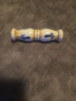 Porcelain handle