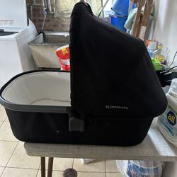 Uppa Baby Bassinet 